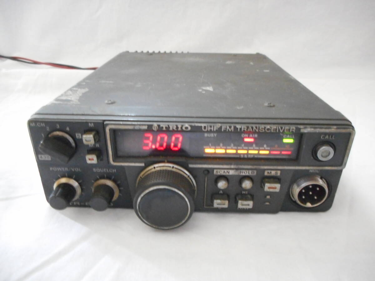 TRIO TR-8400 UHF FM TRANSCEVER 「ジャンク品」の画像2