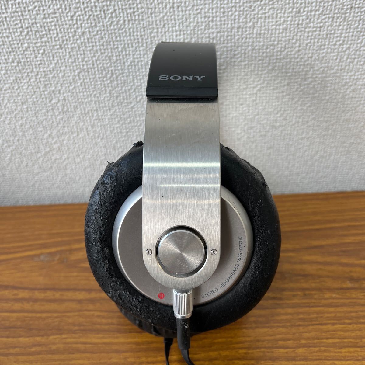 管 S240417 i ★ SONY EXTRA BASS 密閉型ヘッドホン MDR-XB700 ☆★_画像2