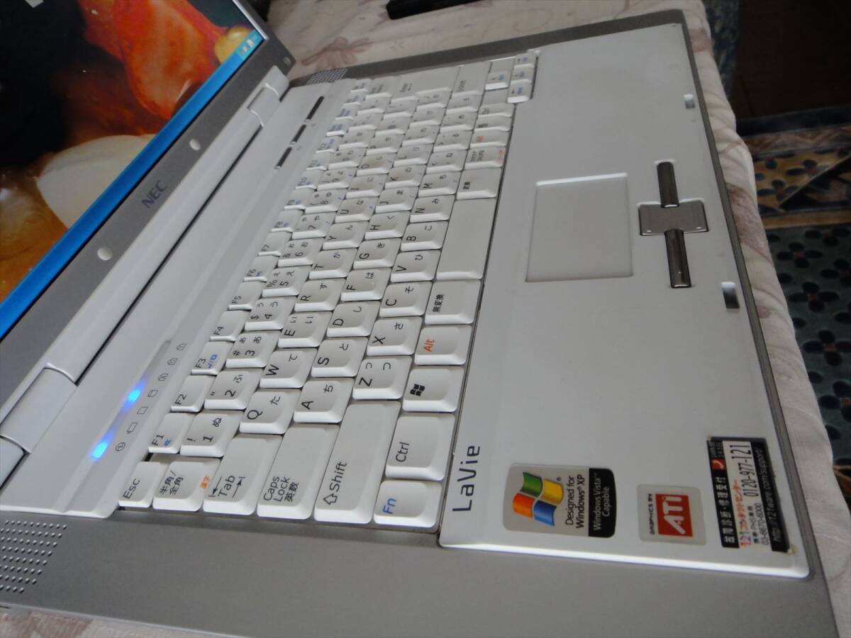 2405001 - NEC LaVie L LL550/G Windows XP 15.4inch モバイルSempron3200 メモリ512MB 2006年 中古 かなりの長期保管品 基本動作確認済の画像2