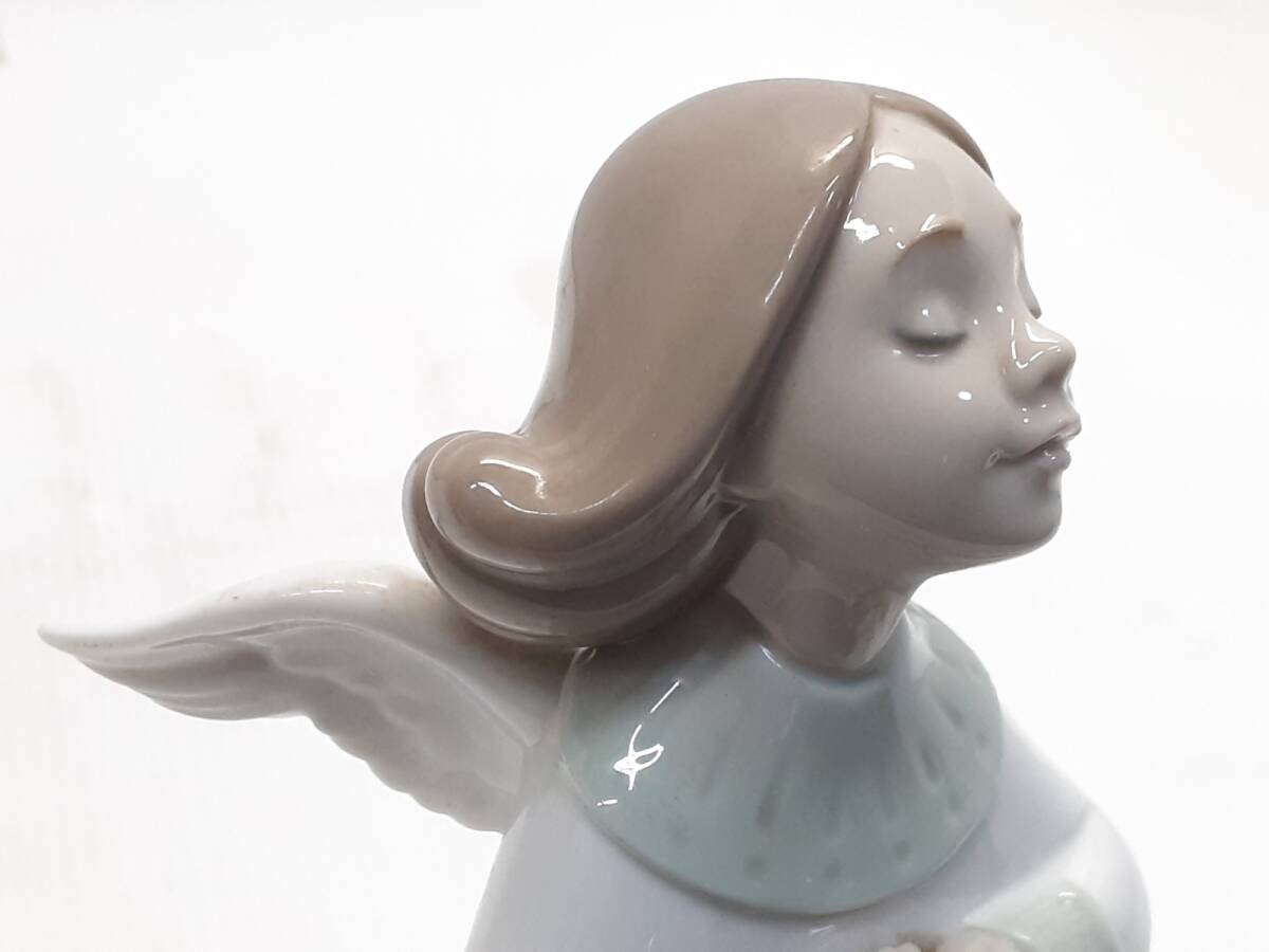 §　A38127　 LLADRO　リヤドロ　6788　天使の願い　天使の祈り　フィギュリン　陶器人形　※小指カケあり　中古_画像6