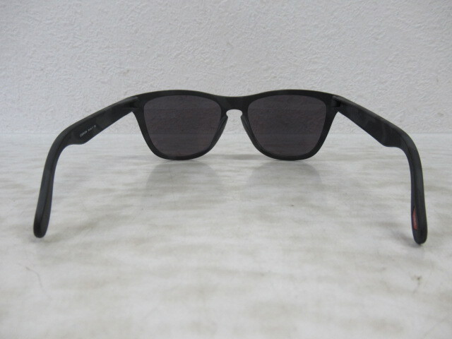 ◆S209.OAKLEY オークリー Frogskins フロッグスキン ○○9245-6554 サングラス/中古_画像4