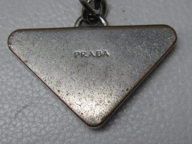 ◆S2.PRADA プラダ 三角ロゴ 三角プレート チャーム キーリング キーホルダー/中古の画像6