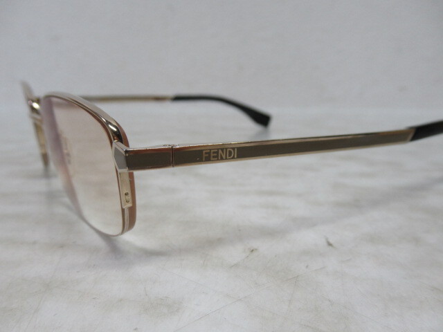 ◆S550.FENDI フェンディ FF 1506 BXM TITAN-P 眼鏡 メガネ 度入り/中古_画像2