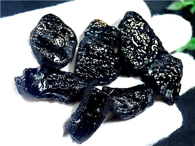 「在庫処分」☆天然モルダバイト隕石原石176U3-15U28bの画像2