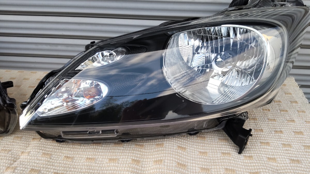 [ lens coating ending ] Freed GB3 GB4 head light left right HID[ personal delivery possibility * Sagamihara ..]