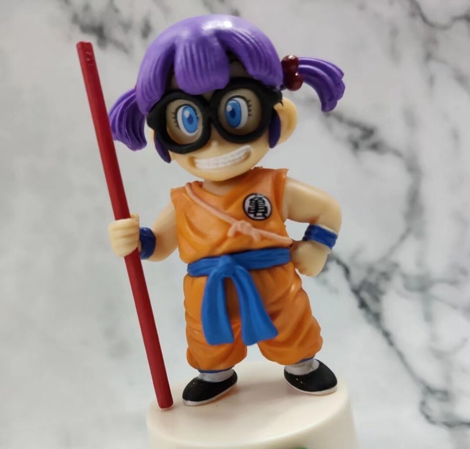 ★ドラゴンボール ☆孫悟空 アラレちゃん（悟空スタイル） 鳥山明 30th ★海外限定 ９CM フィギュア PVCの画像2