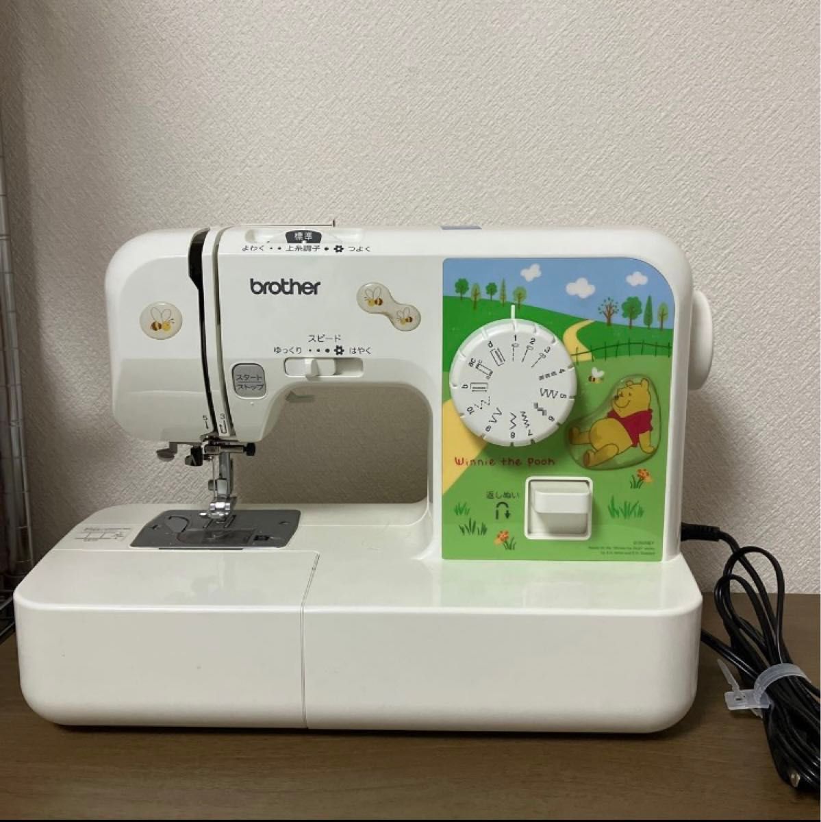 BROTHER ブラザー 電子ミシン くまのプーさん EL117 ディズニー BROTHER ブラザー 電子ミシン くまのプーさん EL117 ディズニー