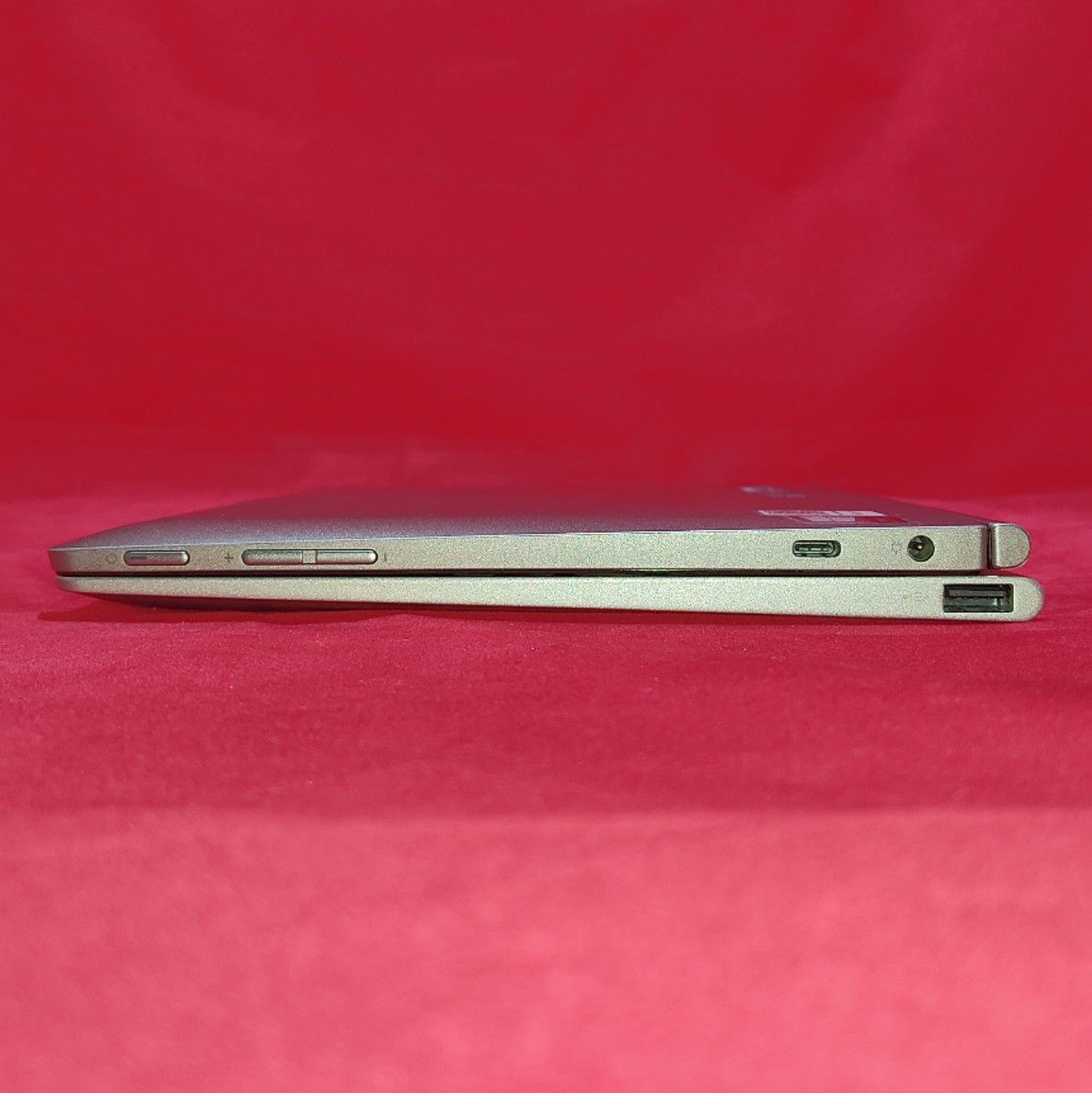 Lenovo IdeaPad D330　Win11　第8世代