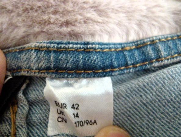  не использовался H&M Denim платье 42