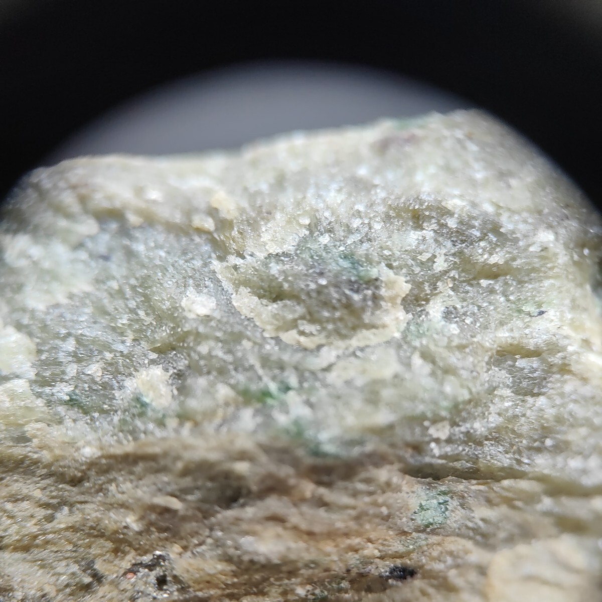 北海道三石町産かんらん岩２個693g 国産鉱物 鉱物標本の画像5