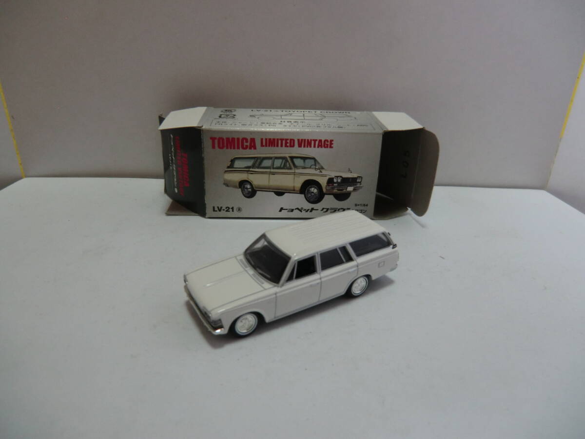 【TOMICA LIMITED VINTAGE MADE IN CHINA No.LV-21a トヨペット クラウン ワゴン・現状品】 白色ボディカラー+専用ホイル装着品の画像2
