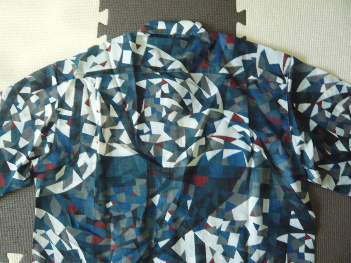 RENOWN SIMPLE LIFE レナウン シンプルライフ　半袖プリント柄シャツ　新品、未使用品　日本製　生地ポリエステル100％ サイズ表記M _画像9