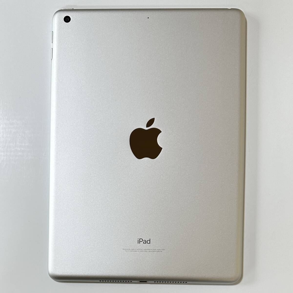 (美品) Apple iPad (第6世代) シルバー 32GB MR7G2J/A Wi-Fiモデル iOS17.4.1 アクティベーションロック解除済_画像9