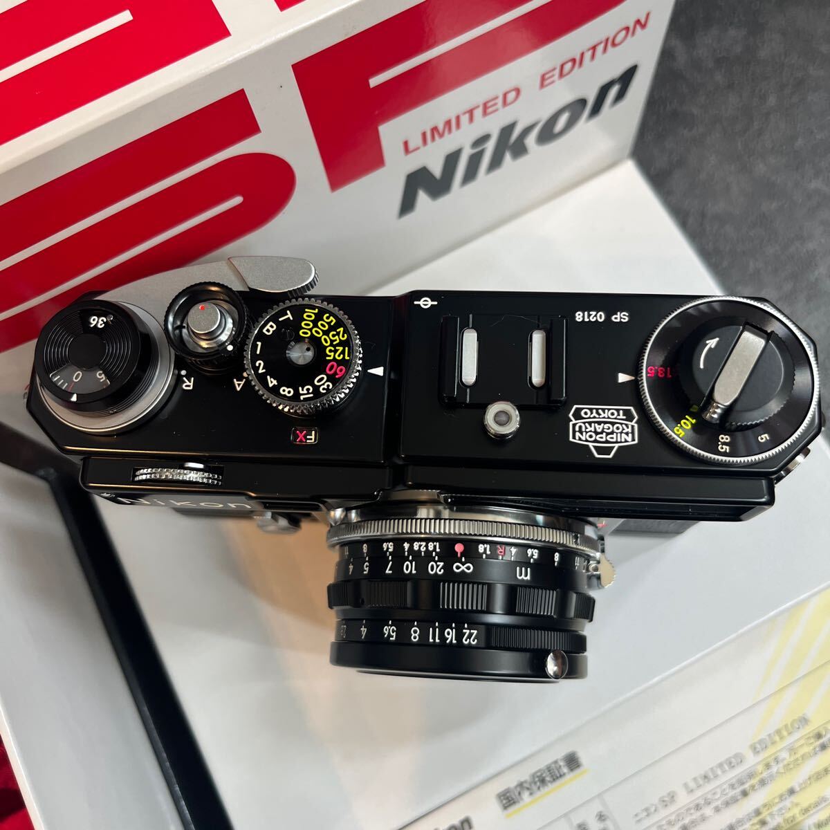 【新品未使用】伝説のカメラNikon SP LIMTED EDITION Wニッコール3.5cm F1.8 証明書つきの画像3