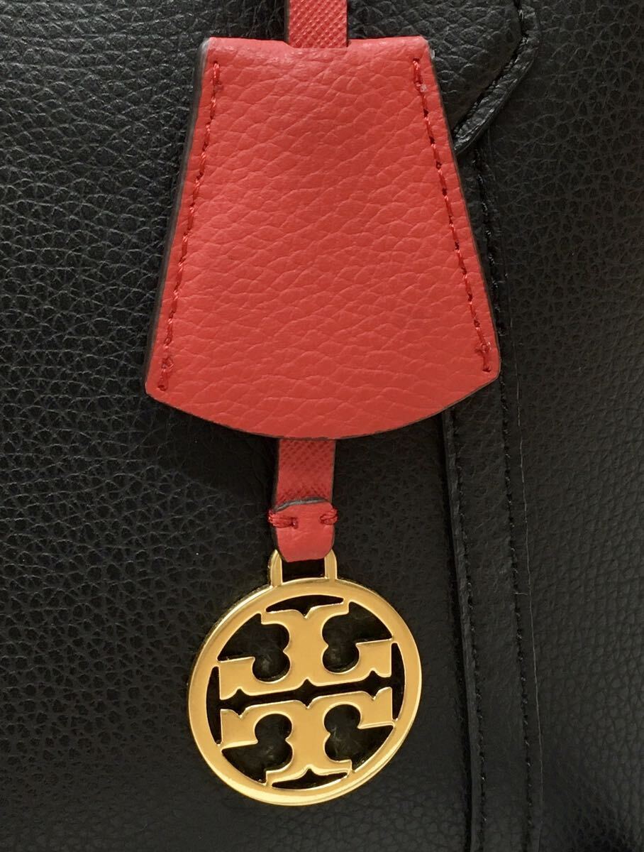 美品♪TORY BURCH/トリーバーチ◆2WAY ハンドバッグ ショルダーバッグ◆斜めがけ レザー ブラック チャーム付き◆野