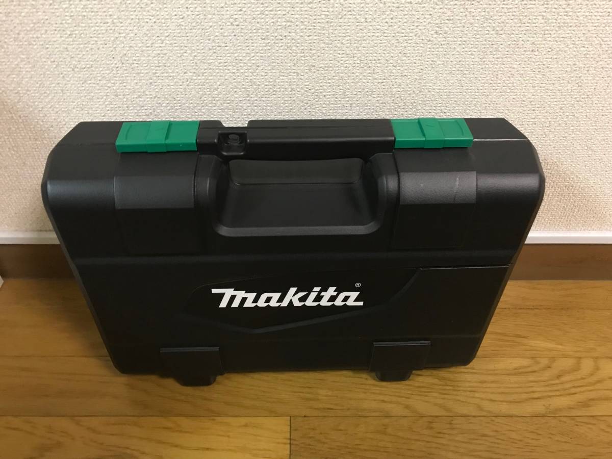 マキタ【makita】インパクトドライバー【新品・送料無料】 新型MTD002DSAX 18V 2.0Ah バッテリ２個・充電器付 【送料無料】_画像4