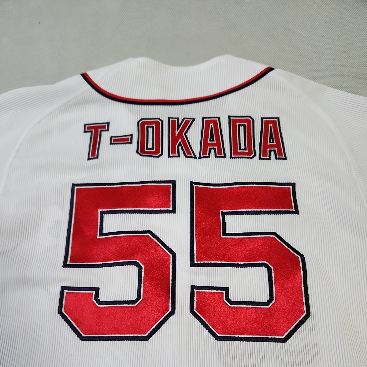 オリックスバファローズ T-岡田選手応援レプリカユニホーム XOサイズ サードユニフォーム 限定デザイン レア物 白ユニホームの画像6