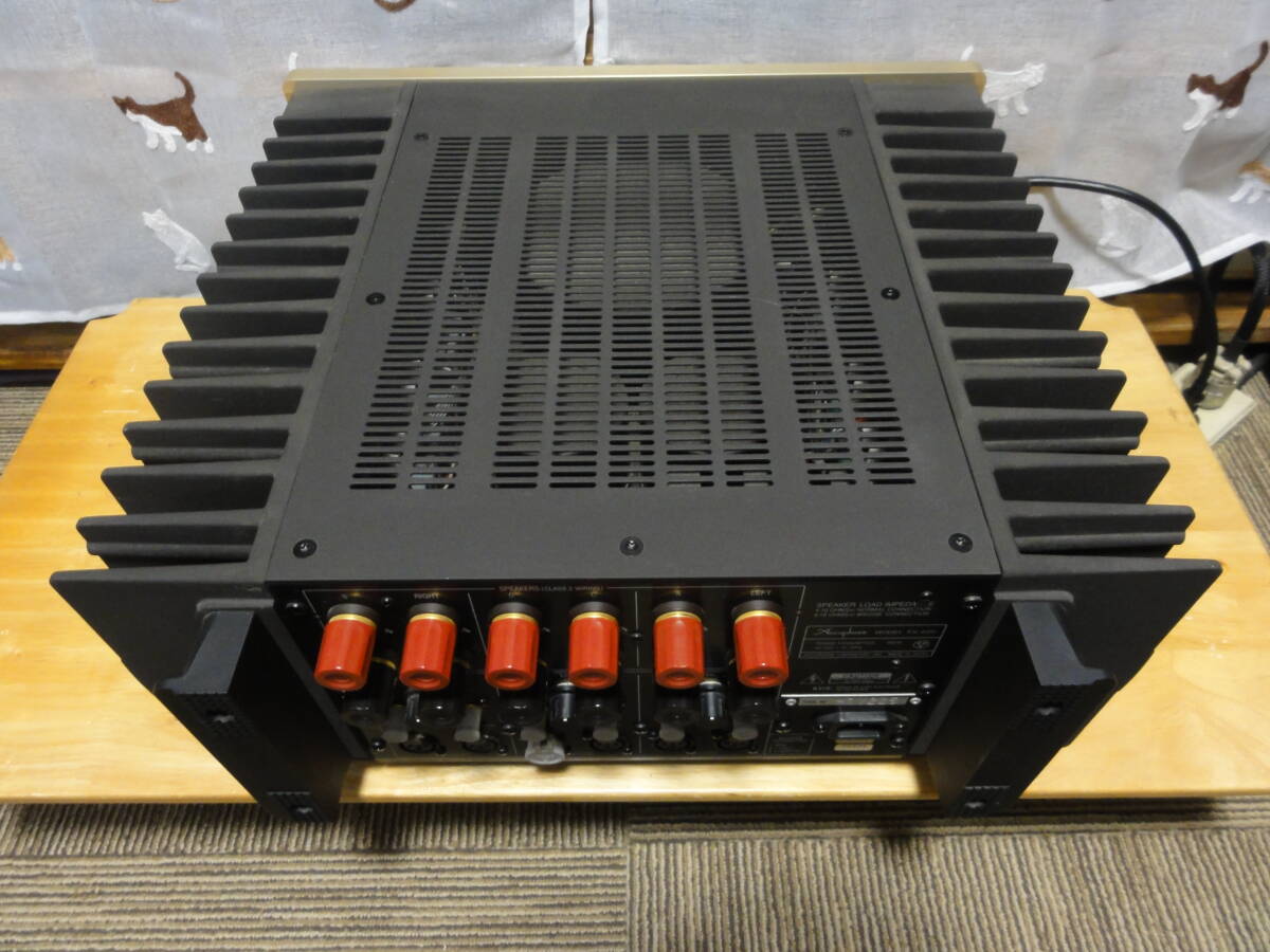 **Accuphase 6ch power amplifier PX-600 beautiful goods used**