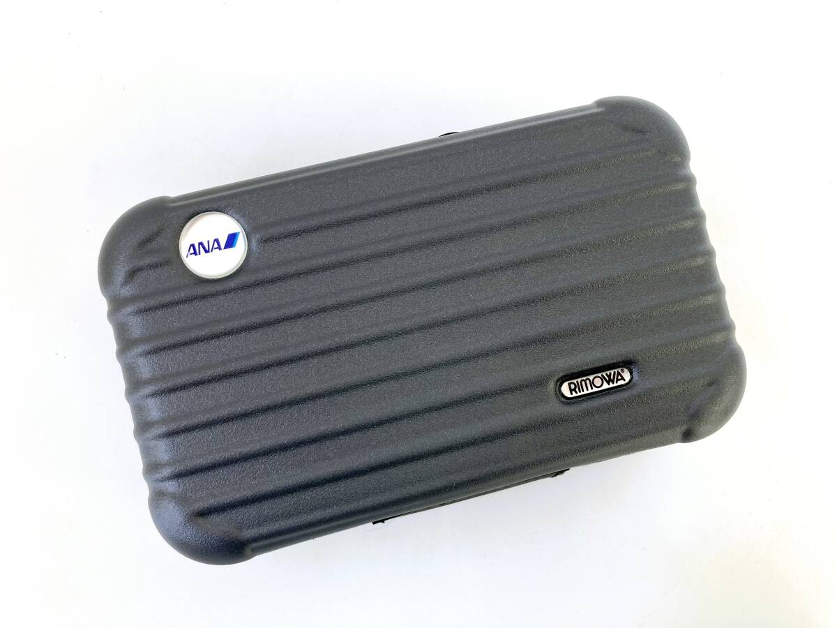 AA08974 ANA 全日空 RIMOWA リモワ コラボ ファーストクラス アメニティポーチ スーツケース型 マット グレー