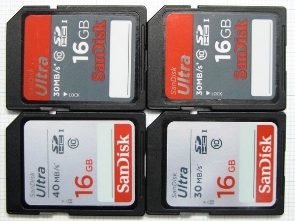 ★SanDisk ＳＤＨＣ メモリーカード １６ＧＢ ４枚 中古★送料６３円～_画像1