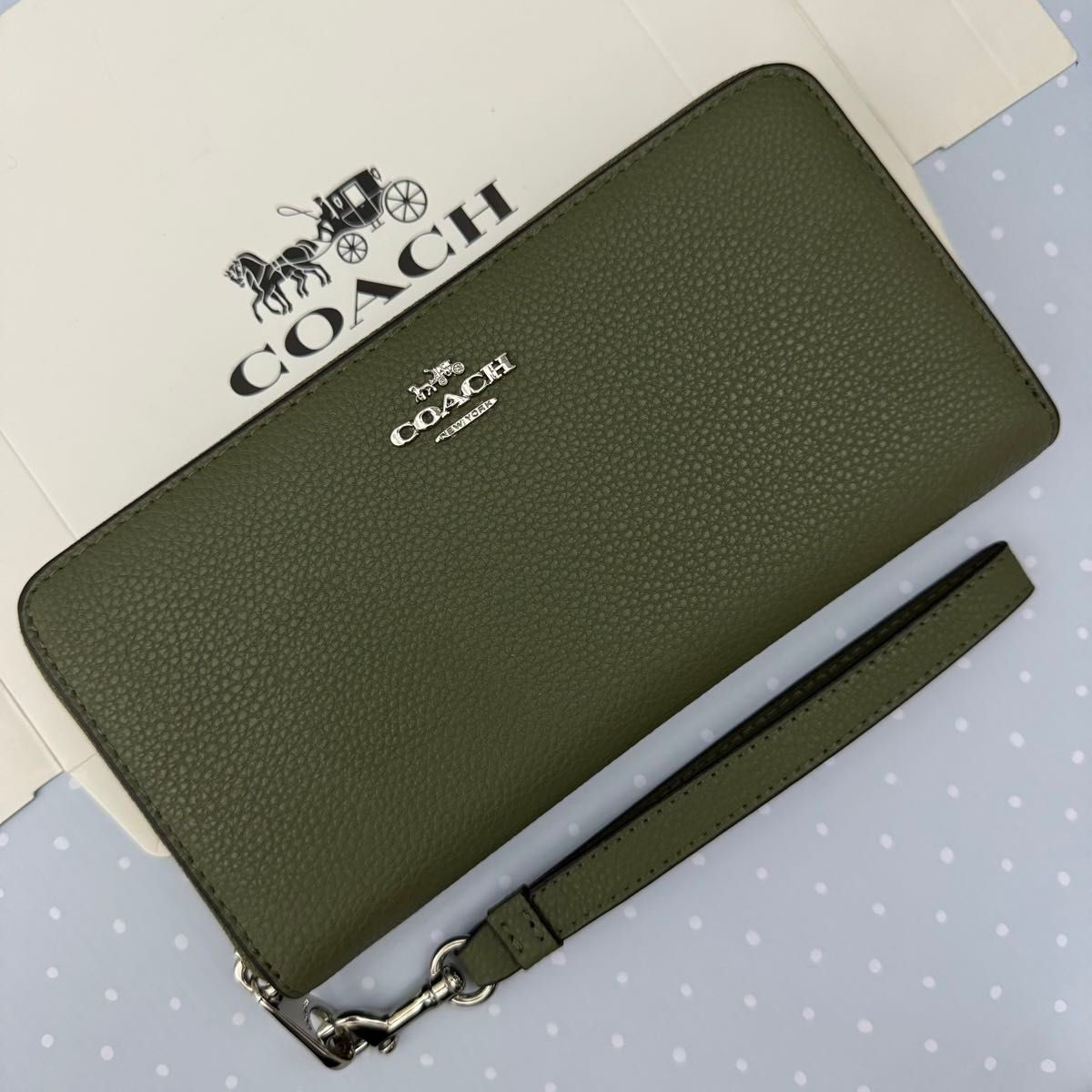 COACH コーチ 長財布 レディースのグーリン色新品財布|Yahoo COACH コーチ 長財布 レディースのグーリン色新品財布|Yahoo