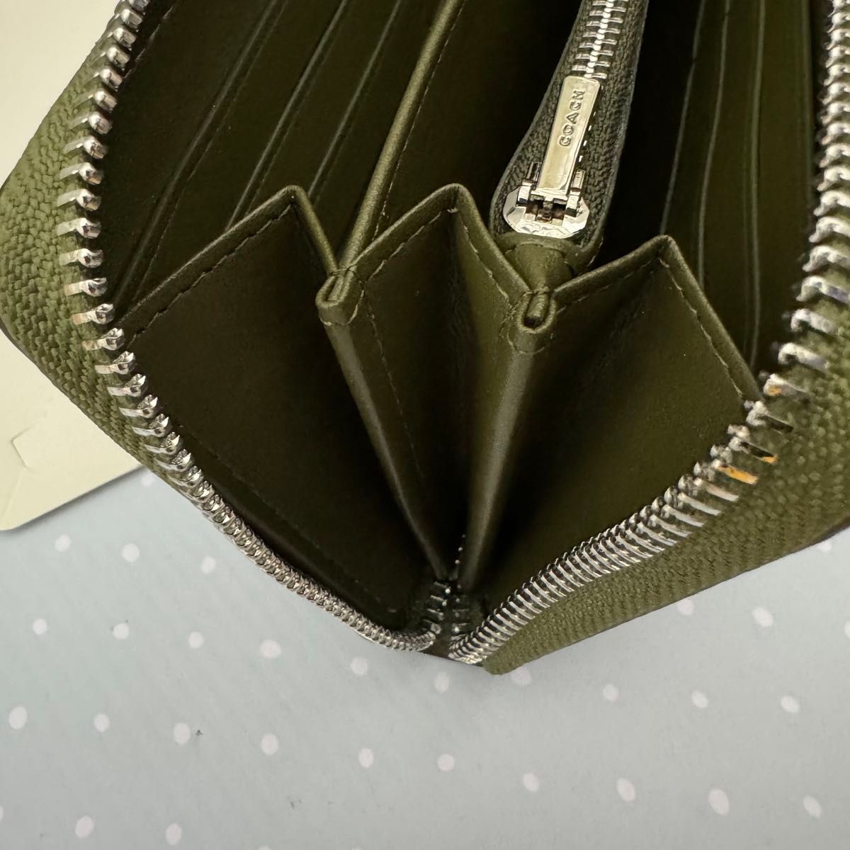 COACH コーチ 長財布 レディースのグーリン色新品財布|Yahoo COACH コーチ 長財布 レディースのグーリン色新品財布|Yahoo