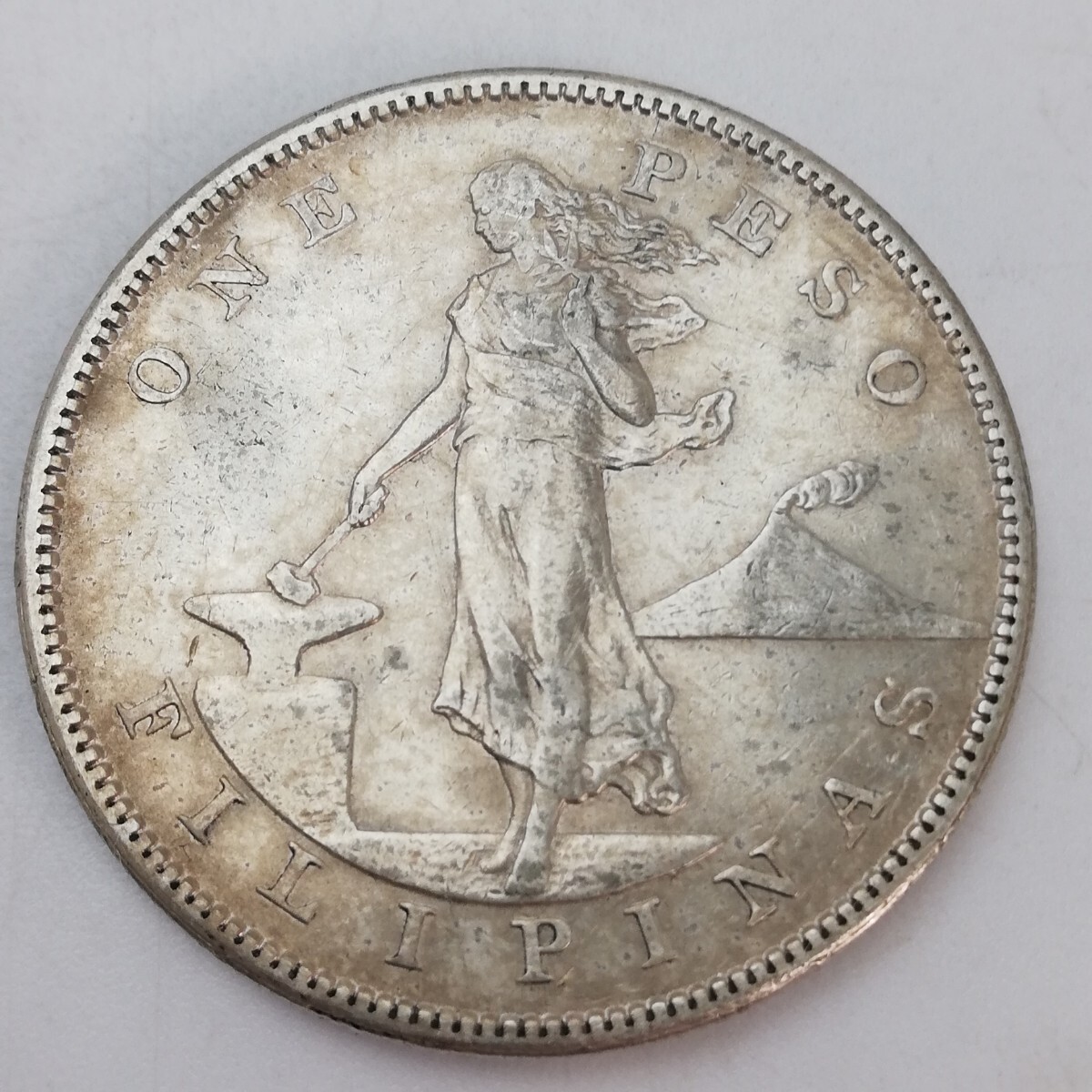 KA★1円～ 保管品 アメリカ領 フィリピン １ペソ 銀貨 1枚 約27.0g_画像1