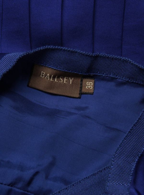 B092☆ BALLSEYのスカート ボールジー トゥモローランド 青紫系 プリーツ 台形 とろみ系 レディースボトムス トゥモローランド_画像2