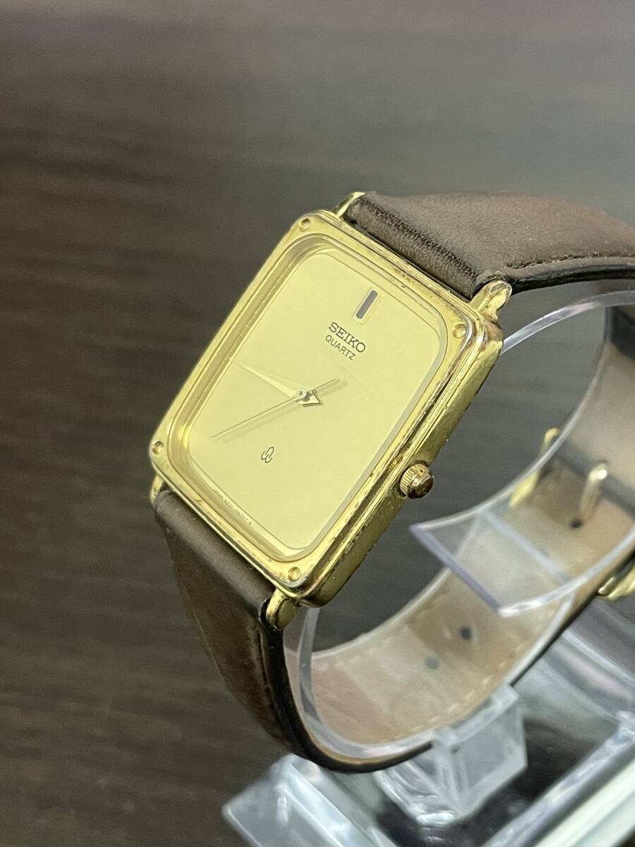 SEIKO クオーツ QZ 6030-5520 ゴールド文字盤  クオーツ 茶レザーベルト 腕時計 電池切れの画像3