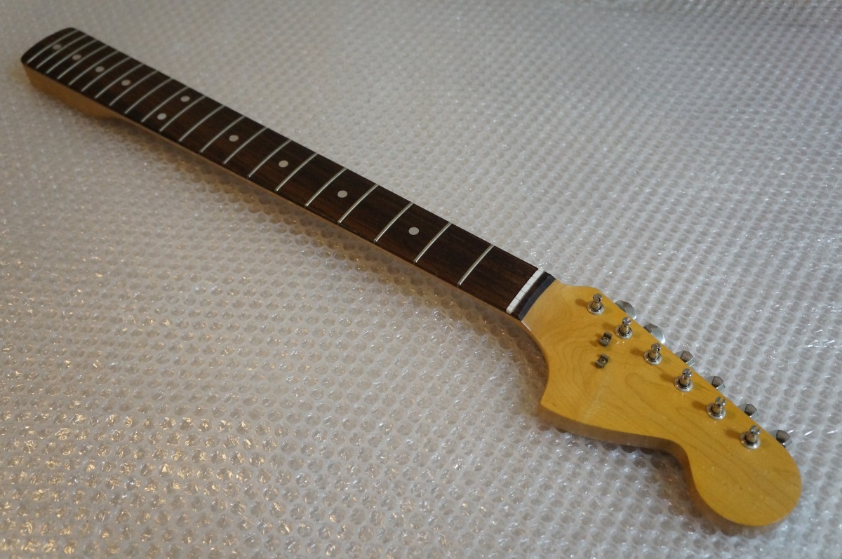 Fernandes FST RST ストラトタイプ ネック 1969年仕様 ラージヘッド 4点止め Fender Fkeyペグ付属 1979 1980 ロゴ消し ネックの画像1