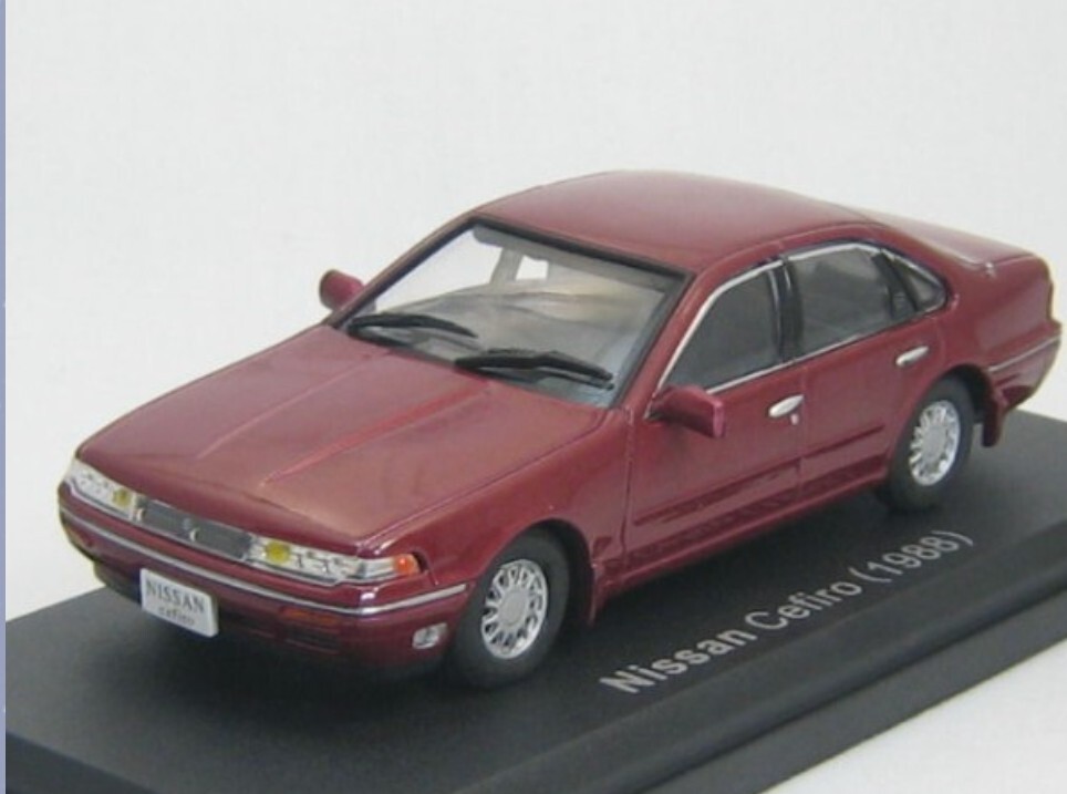 新品 未開封 日産 セフィーロ 1988年 アシェット 国産名車コレクション 1/43 ノレブ/イクソ 旧車 ミニカー D5の画像1