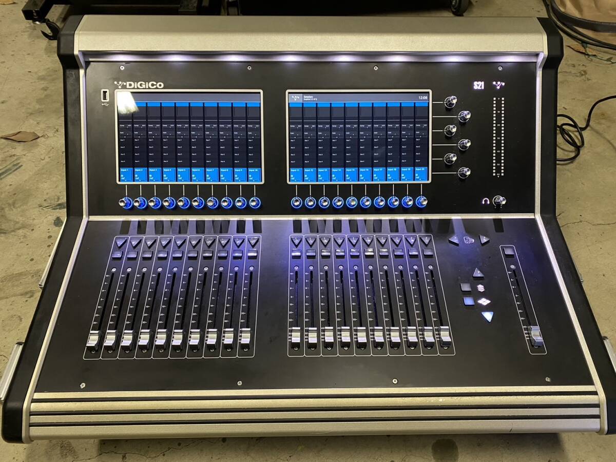 digico S21 Drack ケース付き デジタルミキサーの画像2