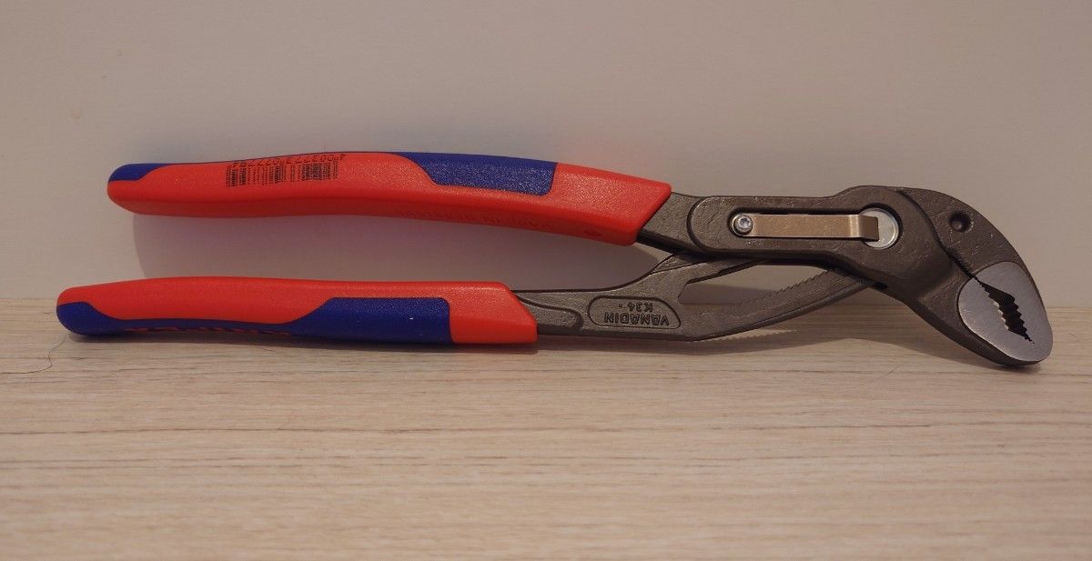 《新品・未使用・ラスト１本》ＫＮＩＰＥＸ ウォーターポンププライヤー （クイックセット） コンフォートハンドル ２５０ｍｍ