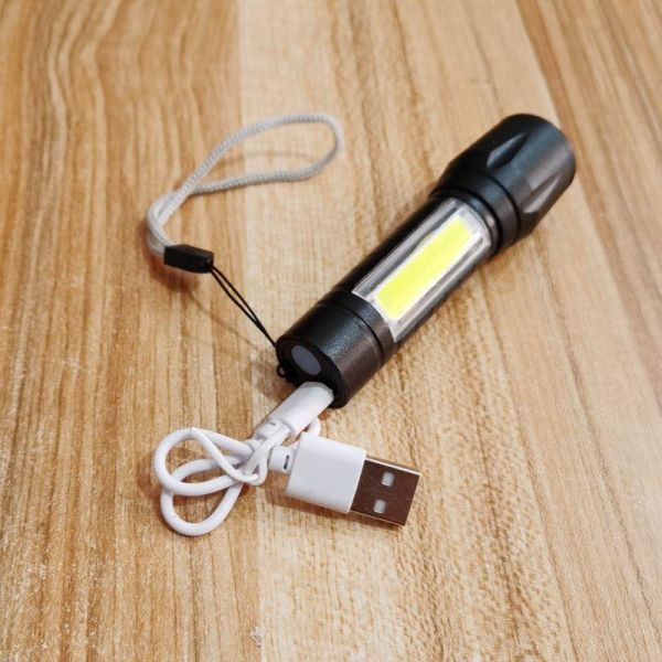 懐中電灯 LEDライト 強力 高輝度 充電式 小型 最強 ルーメン 防災用 電池なし ハンディライト 地震 USB ミニ 大容量 COB コンパクト_画像4