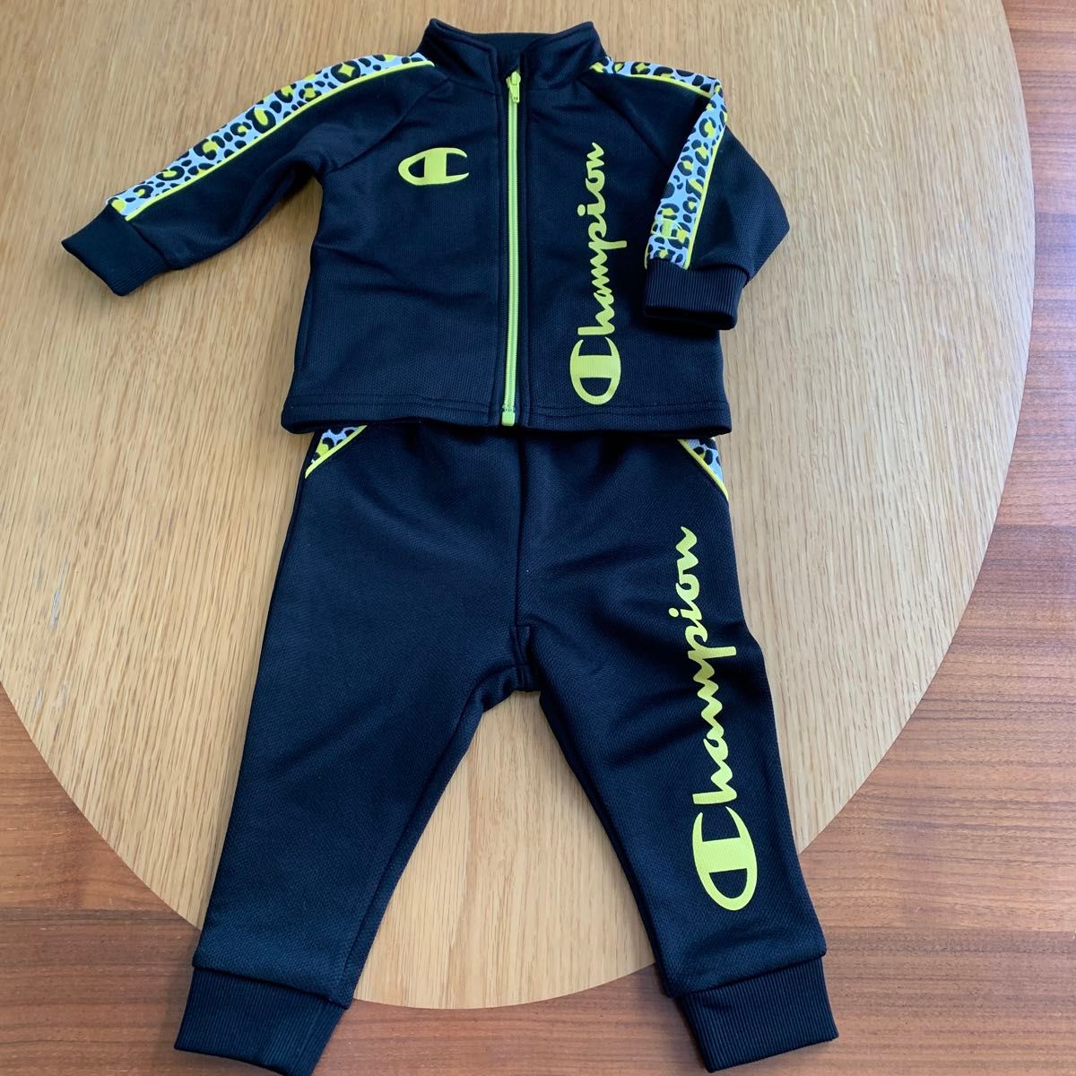 champion チャンピオン ジャージ ヒョウ柄 セットアップ 80 champion チャンピオン ジャージ ヒョウ柄 セットアップ 80