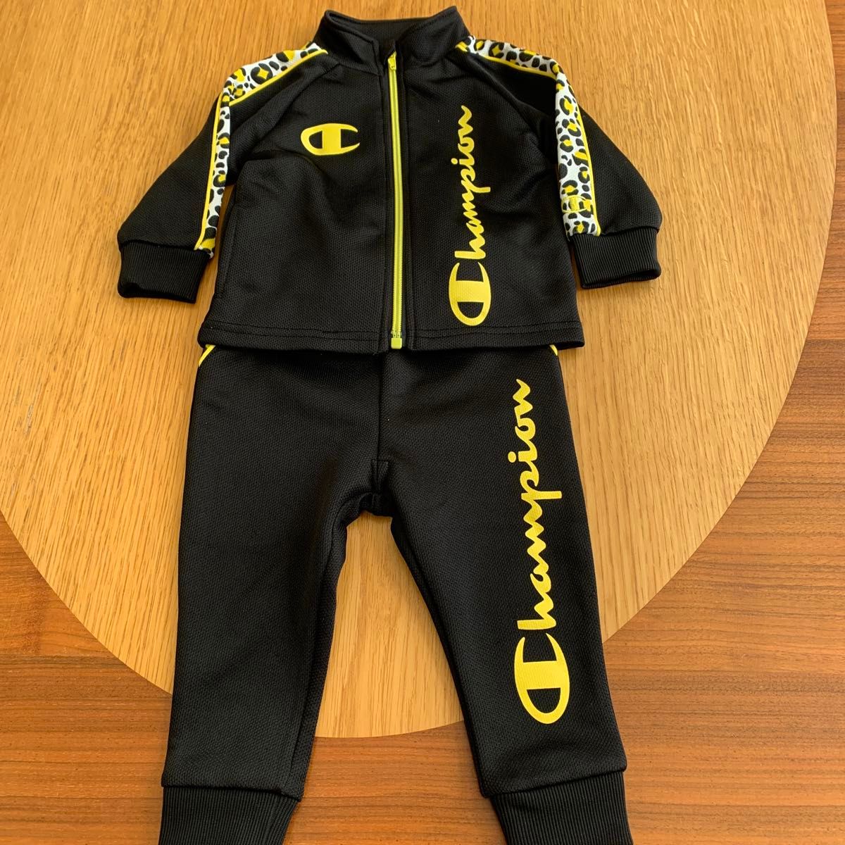 champion チャンピオン ジャージ ヒョウ柄 セットアップ 80 champion チャンピオン ジャージ ヒョウ柄 セットアップ 80