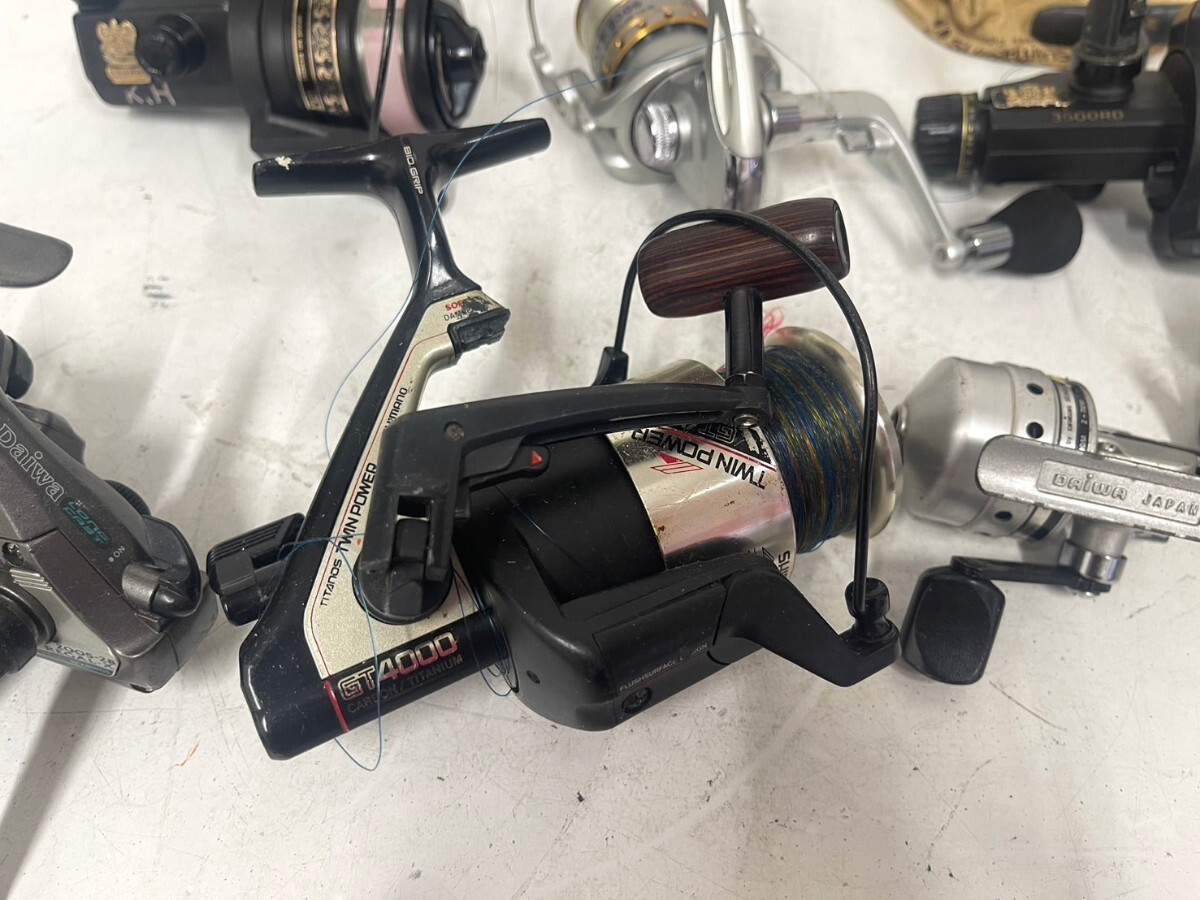 E333 釣具 リール まとめ売り Daiwa ダイワ EX-800 J-PRO RYOBI SHIMANO シマノ GT4000 他 動作未確認の画像6