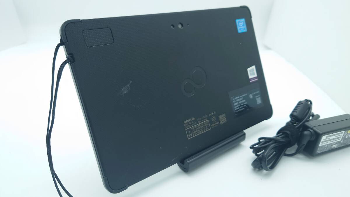 富士通 タブレットARROWS Tab Q508/SE 10.1型 Atom x5-Z8550 1.44GHz 4GB SSD64GB windows10 カメラ wi-fi タッチパネル ACアダプタ 動作品の画像2