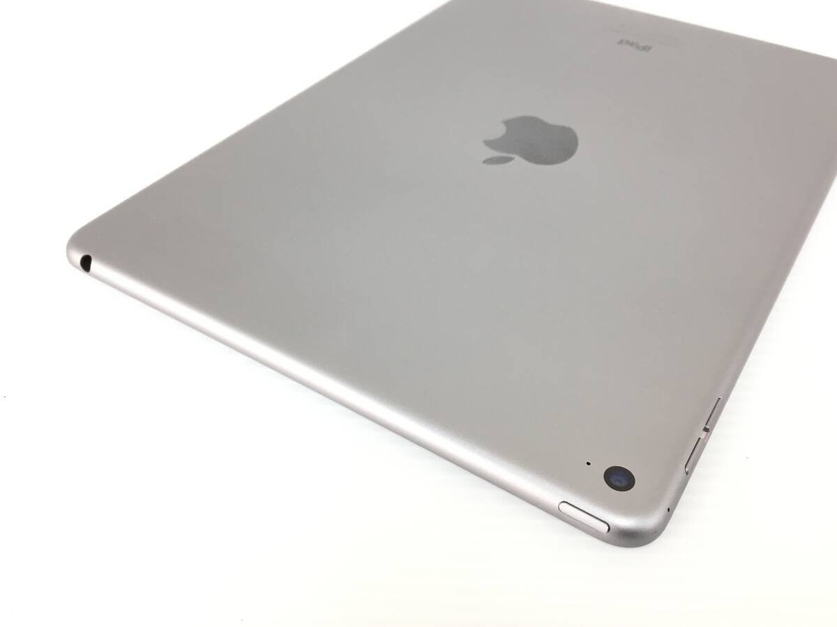 〇【良品】Apple iPad Air 2 Wi-Fiモデル 32GB A1566(MNV22J/A) スペースグレイ 動作品の画像7