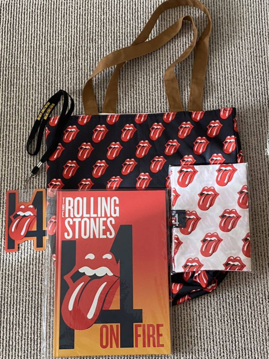 Rolling Stones 2014　オーストラリアツアー　VIP席特典セット　トートバック・ツアーブックなど_画像1