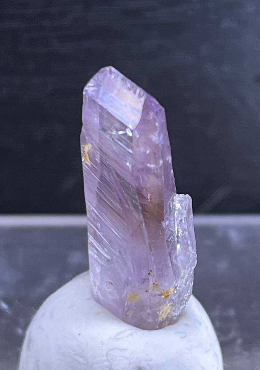  rain . mountain production purple crystal crystal flat board type crystal top . line. special crystal color is .. transparent feeling equipped 34×13×7(mm)