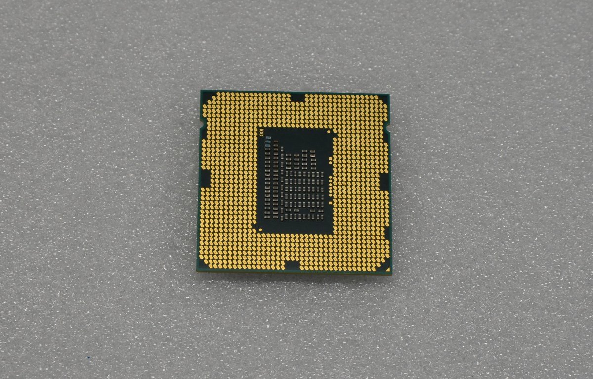 CPU Intel Core i3 -2120 　SR05Y　 3.30GHz 中古品　　（318）_画像4