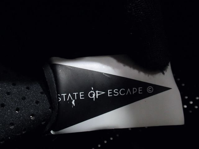 ◆新品同様◆STATE OF ESCAPE ステートオブエスケープ*トートバッグ*A4/肩掛け可*大容量*ショッパートート*トラベル*黒*ポーチ*保存袋付きの画像7