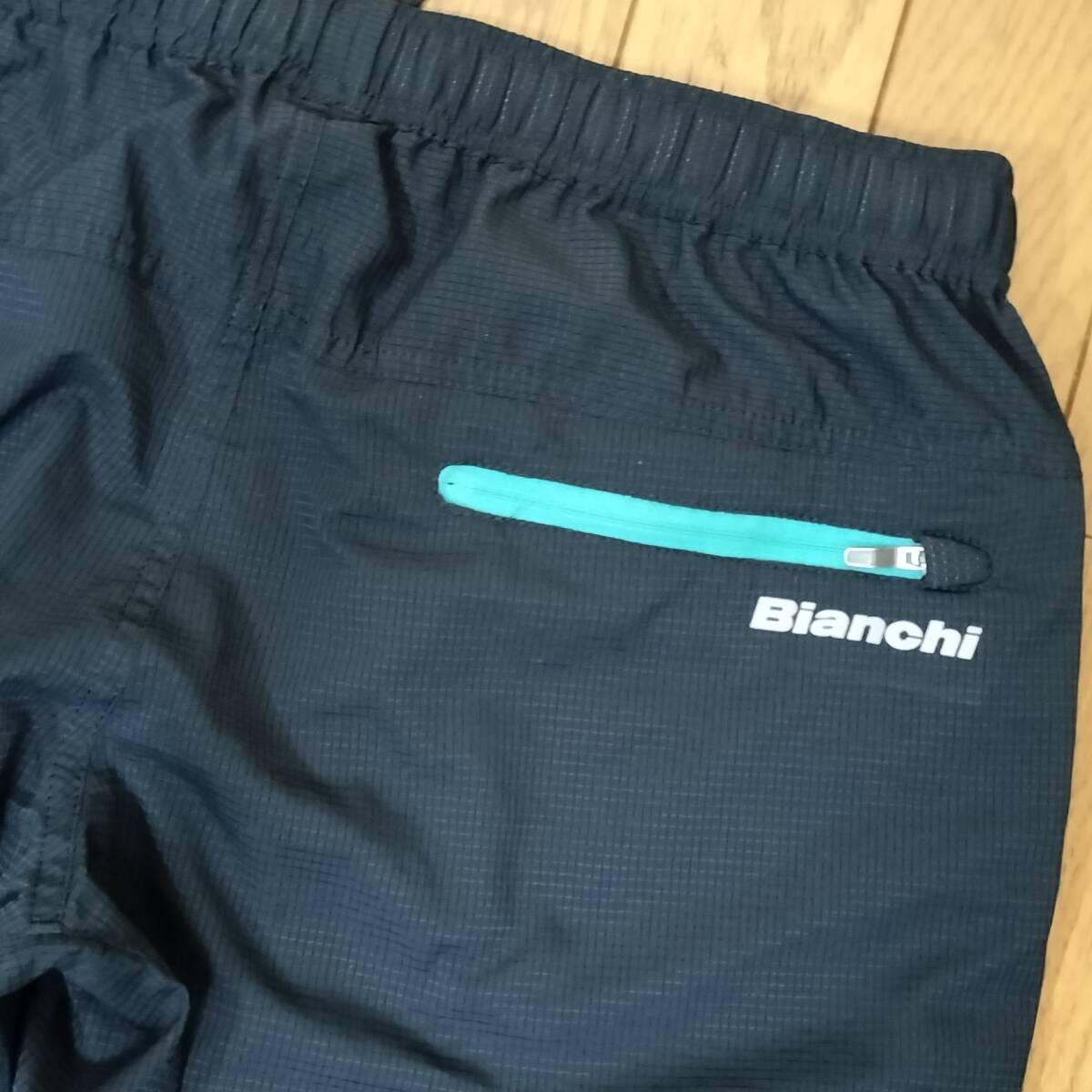 （物18）定価12,100円 ビアンキ Bianchi ショートパンツ JP191S1602 紺 ネイビー メンズMの画像4