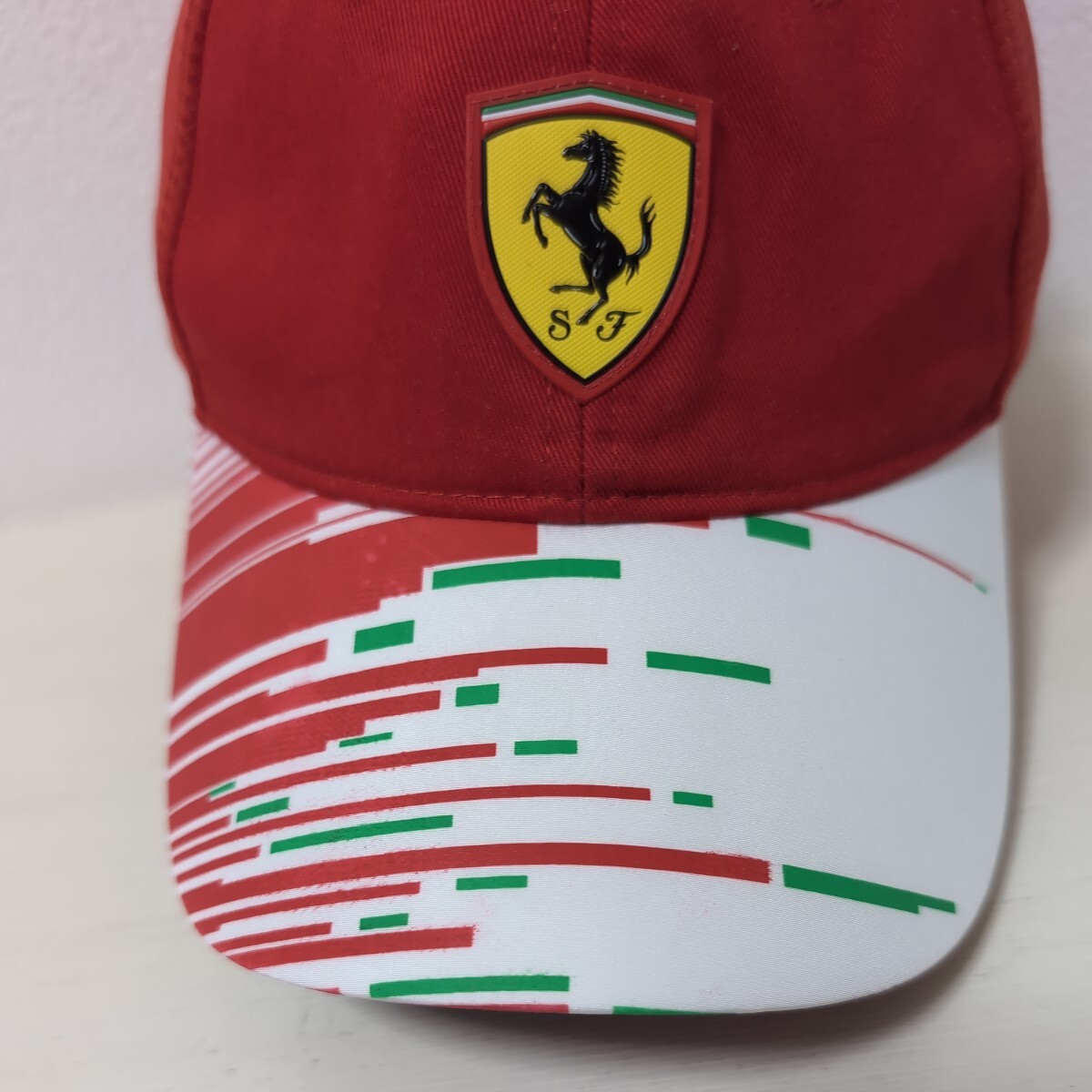 ★PUMA Ferrari プーマ+フェラーリ レプリカ チーム キャップ サイズ AD(57～60cm) レッド メッシュ 美品の画像3