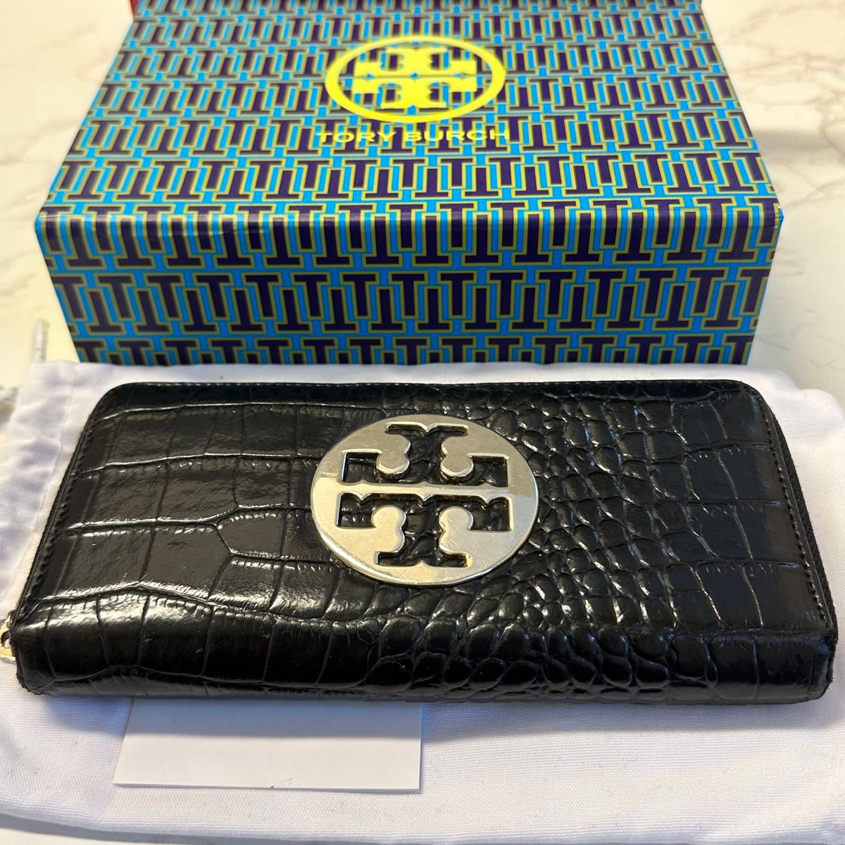 新品同様！　トリーバーチ　TORYBURCH 財布 長財布 クロコダイル ラウンドファスナー