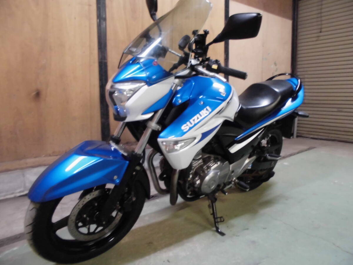 スズキ　GSR250　千葉市～格安発送あり。_画像1