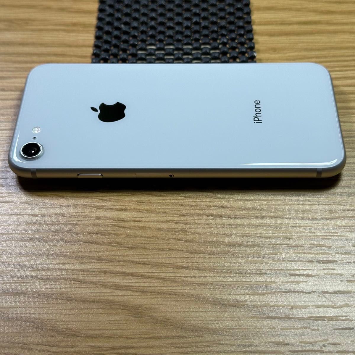 Apple iPhone 8 64GB Silver docomo SIMフリー