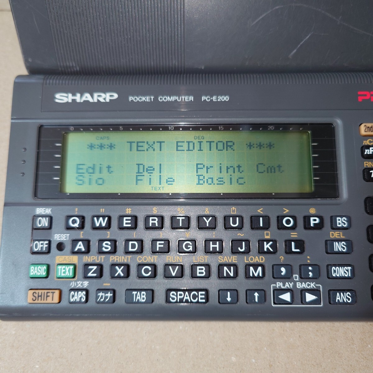 【動作良好】SHARP シャープ ポケットコンピューター ポケコン PC-E200 スライドケース付き プログラミング Z80 アセンブリ