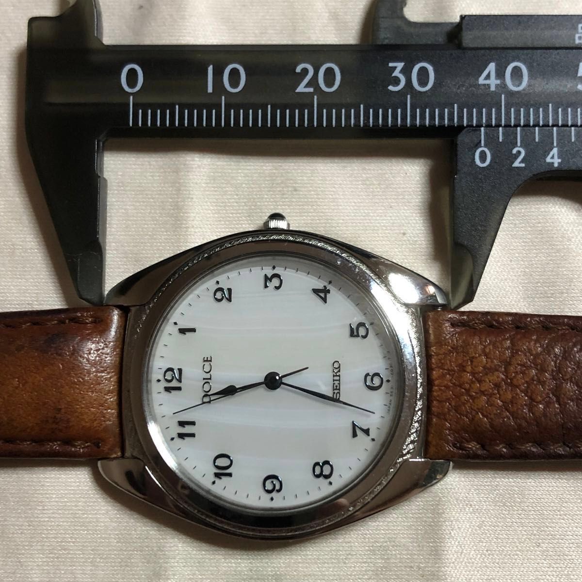 セイコー ドルチェ 5E31-6D70 銀 文字盤サードニクス(石)　美品 稼働 年差クォーツ SEIKO DOLCE